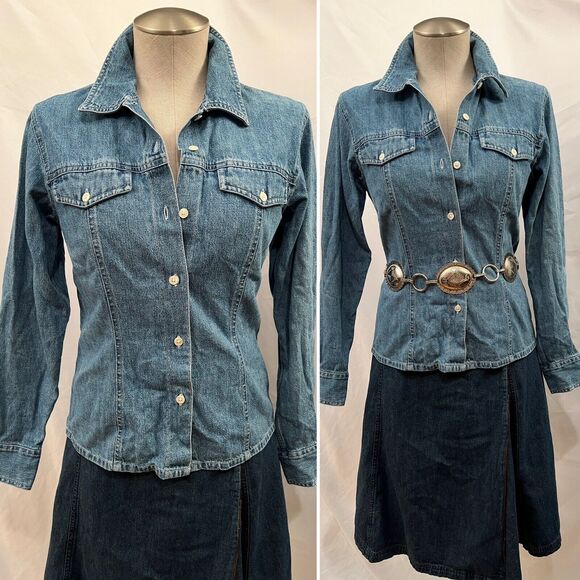GAP 100% Cotton Blue Jean Buttoned Denim Shirt (36" W x 22" L) Pockets Size S - Picture 2 of 8